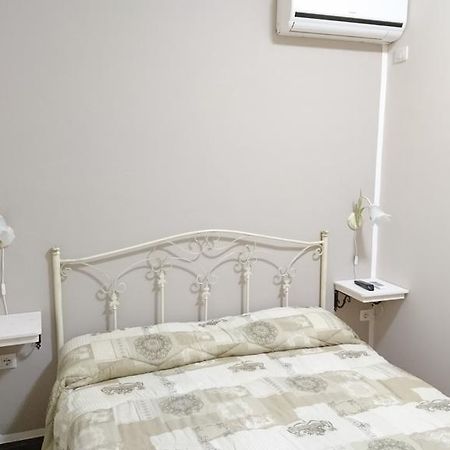 B&B Via Dei Mille Кастелсардо Екстериор снимка
